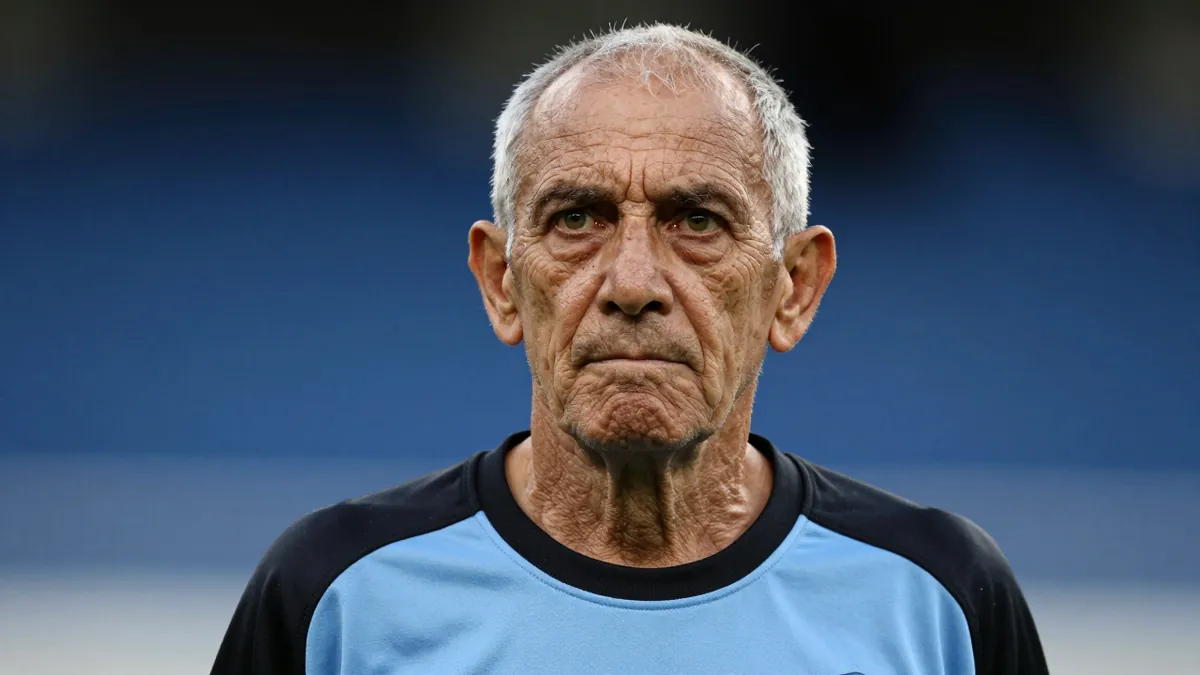 Coventry City fan keeps Sky Blue spirit alive in Dorset