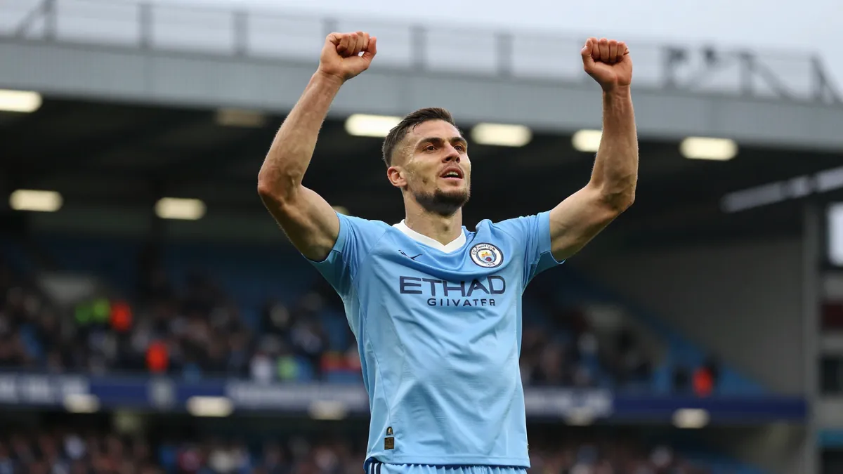 Simms and Tchaouna fire Sky Blues to Monaco win